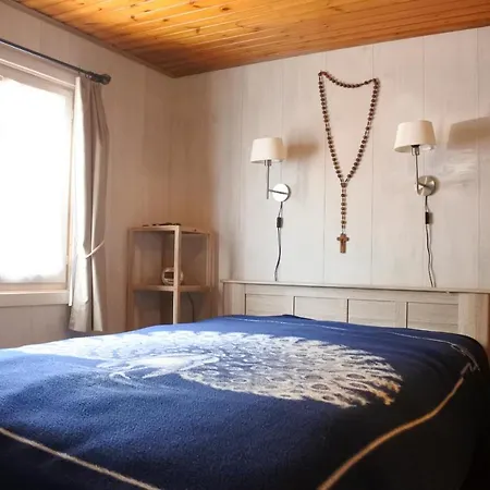 Charming Holiday Chalet Located In A Private Estate With Fenced Garden هان سور ليسه